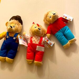 Berenstain Bears. Vintage 90s new with tags.